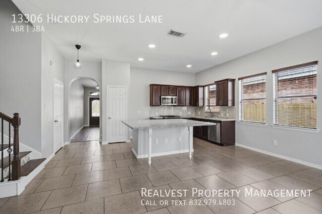 Building Photo - 13306 Hickory Springs Ln
