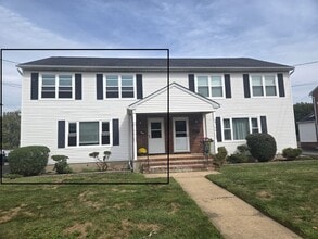 Building Photo - 965 Bergen Ave