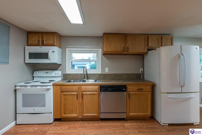 Foto del edificio - 308 Harlan Ditto Rd