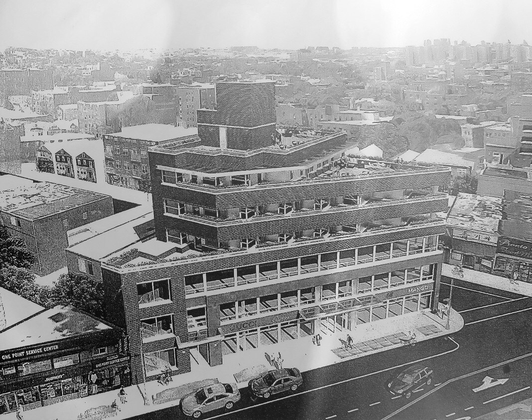 Foto del edificio - 7410 Broadway