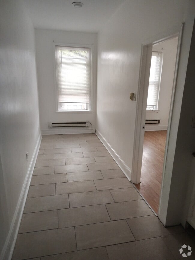 Building Photo - 5613 Wyalusing Ave