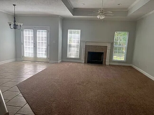 Foto del edificio - 141 Pine Arbor Dr