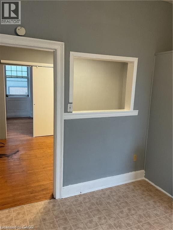 Photo du bâtiment - 303 E 19th St