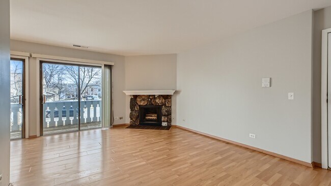 Building Photo - 219 Arrowwood Ct