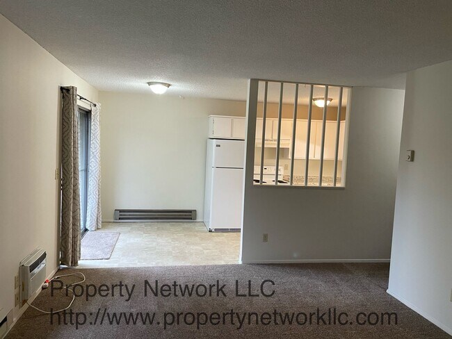 Foto del edificio - Gresham 2 Bedroom Condo with Garage