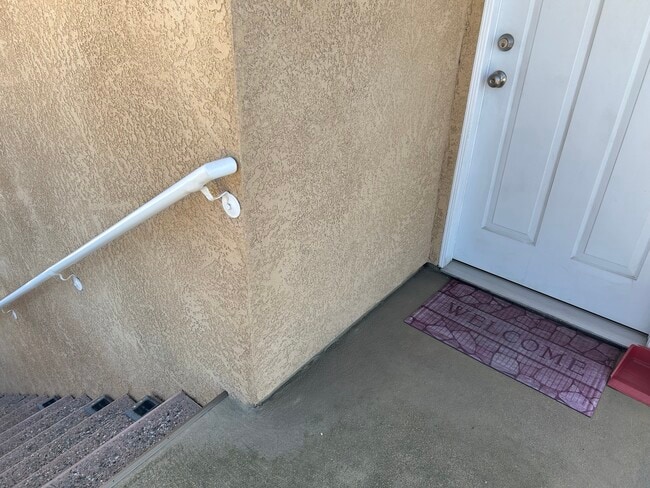 Building Photo - 21921 Halldale Ave