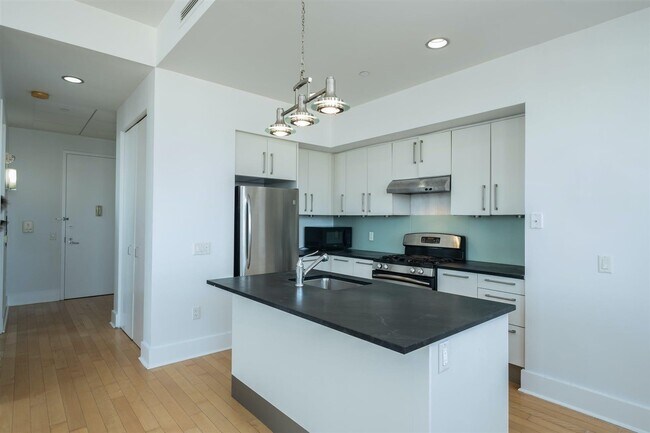 Foto del edificio - 4 Beacon Way