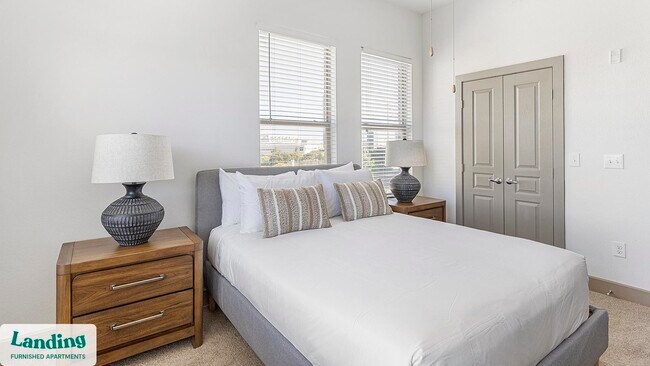 Foto del edificio - 5005 Galleria Dr