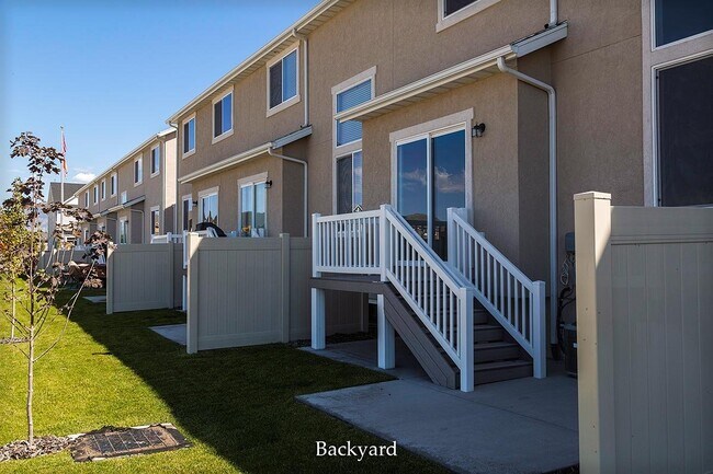 Building Photo - 938 S 2040 W