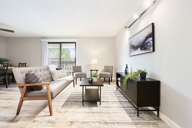 Interior Photo - OakWood Park -- No up-front security deposit required!