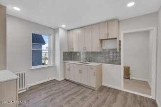 Building Photo - 26 Navesink Ave
