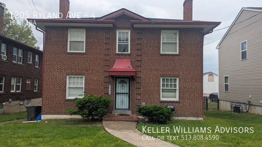 Primary Photo - 1205 Ryland Ave