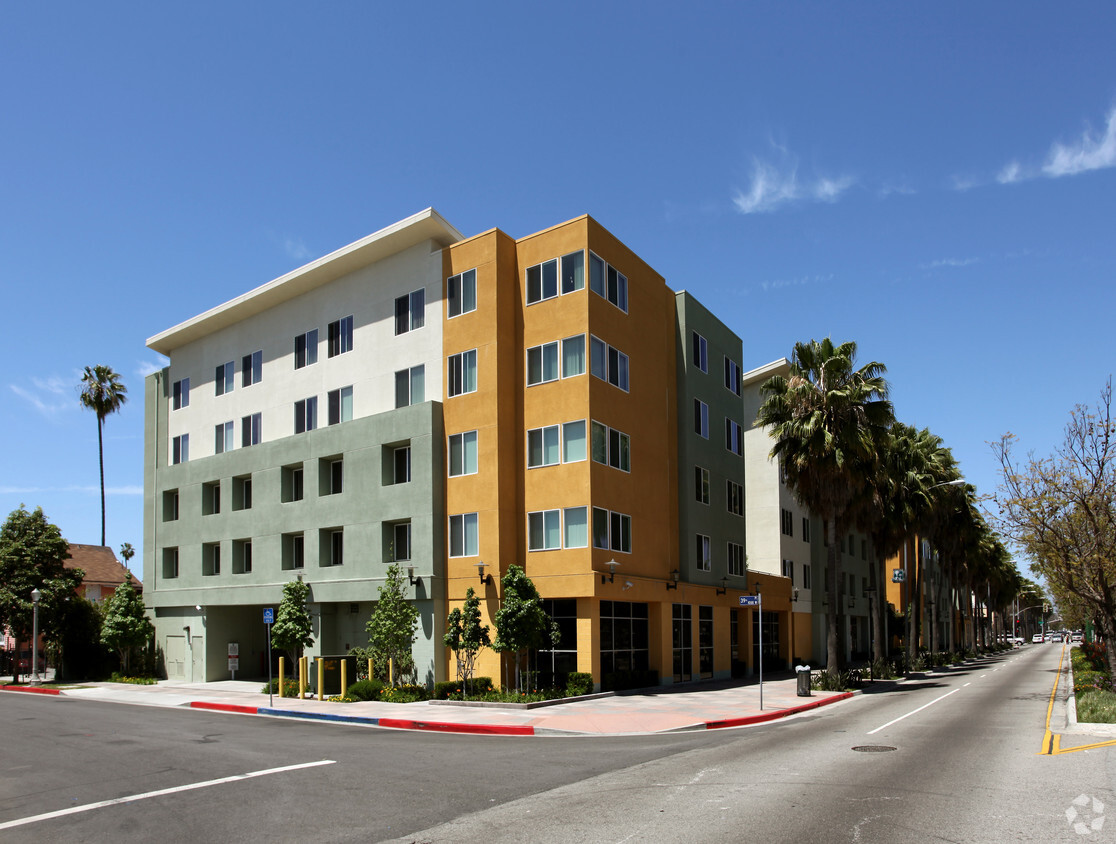 Vermont Senior Housing Apartments - Los Angeles, CA | Apartments.com