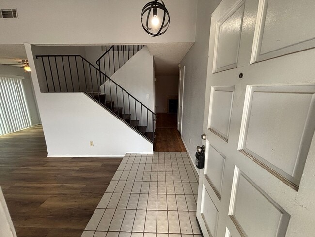 Building Photo - Spacious 4-Bedroom Home in Moreno Valley