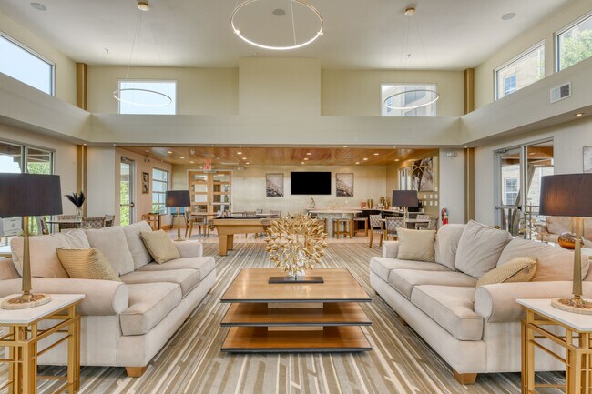 Apartamentos Ventura Ridge — foto de la comunidad - Ventura Ridge