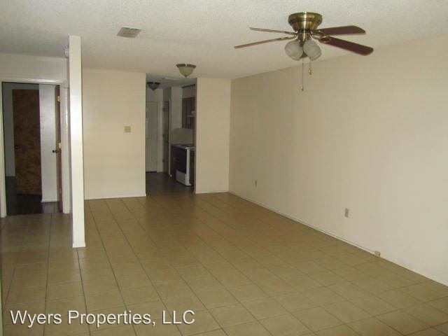 Building Photo - 103 Bass Dr