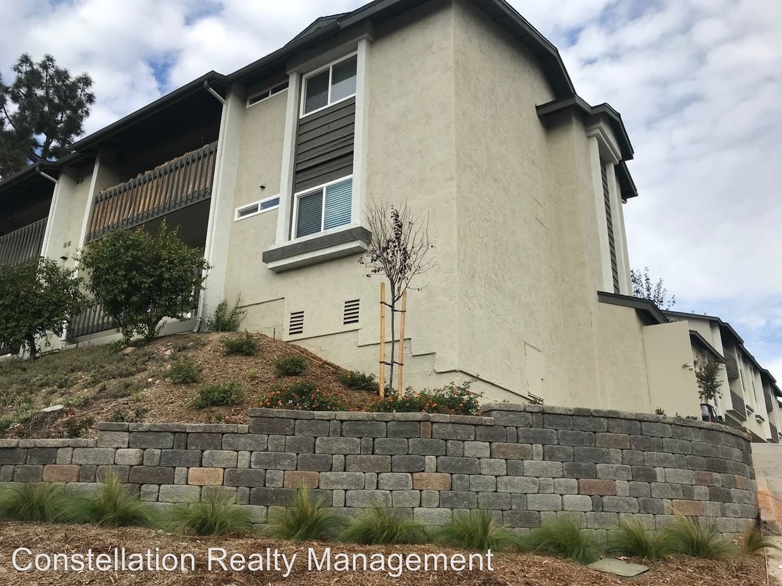 Primary Photo - 7740 Parkway Dr