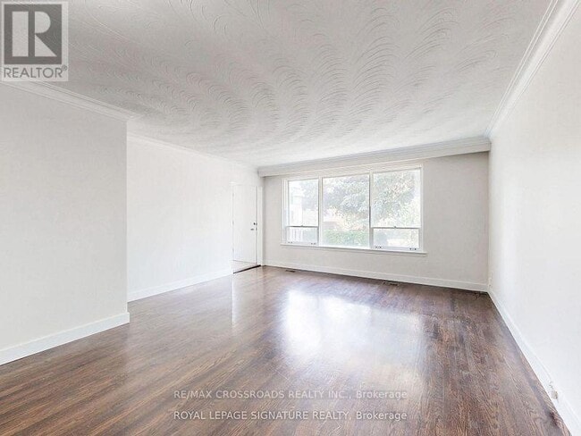 Building Photo - 82 Northwood Dr