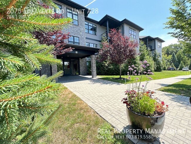Building Photo - Immaculate 2 Bedroom/ 2 Bath Condo Availab...
