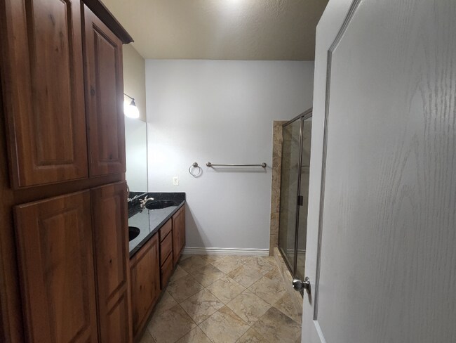 Building Photo - 1156 E 3300 S