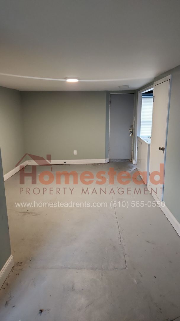 Building Photo - 2 Bedroom Home in Upper Darby!