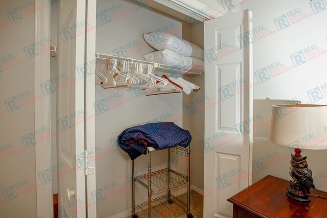 Photo - 521 Darby Glen Ln Townhome