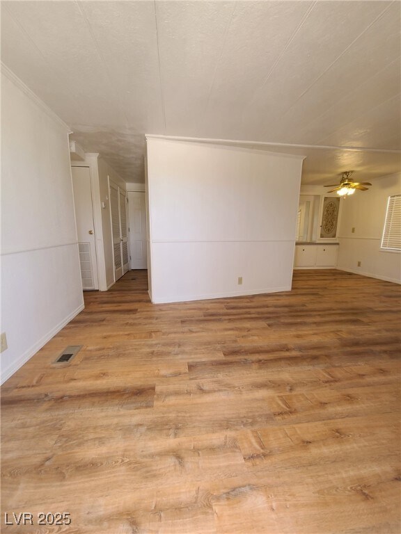 Foto del edificio - 981 W Shady Ln