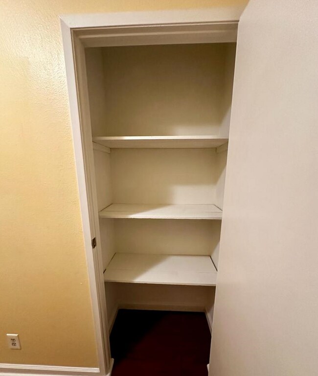 Foto del edificio - 3120 W 113th St