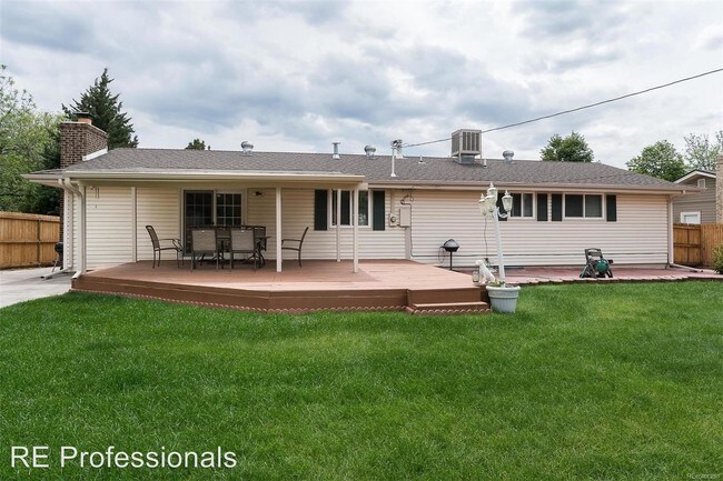 Foto del edificio - 3 br, 2 bath House - 3348 S Galena Court