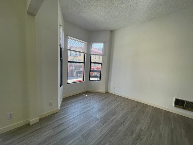 Building Photo - One Bedroom Available Now!!