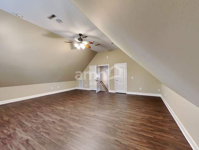 Foto del edificio - 2214 Saint Andrews Drive