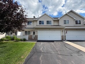 Building Photo - 17343 River Birch Ln S E