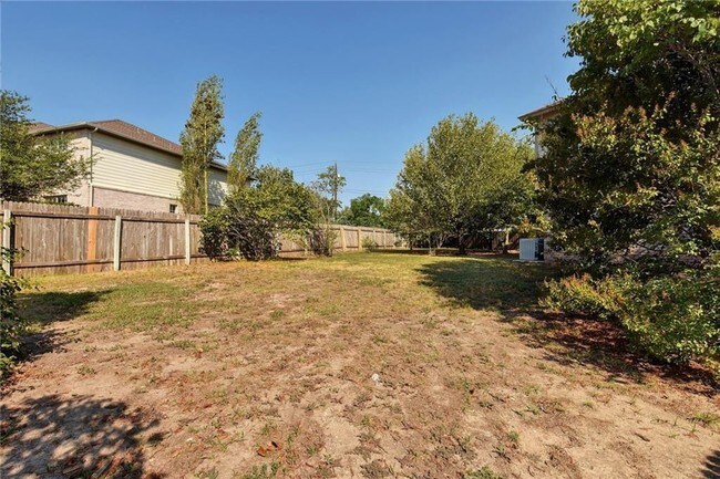 Foto del edificio - 4500 Tiny Seed Cove