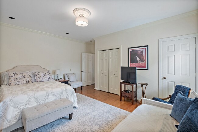 Foto del edificio - 2707 Abbott Martin Rd