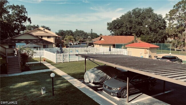 Foto del edificio - 2137 Golfside Village Dr