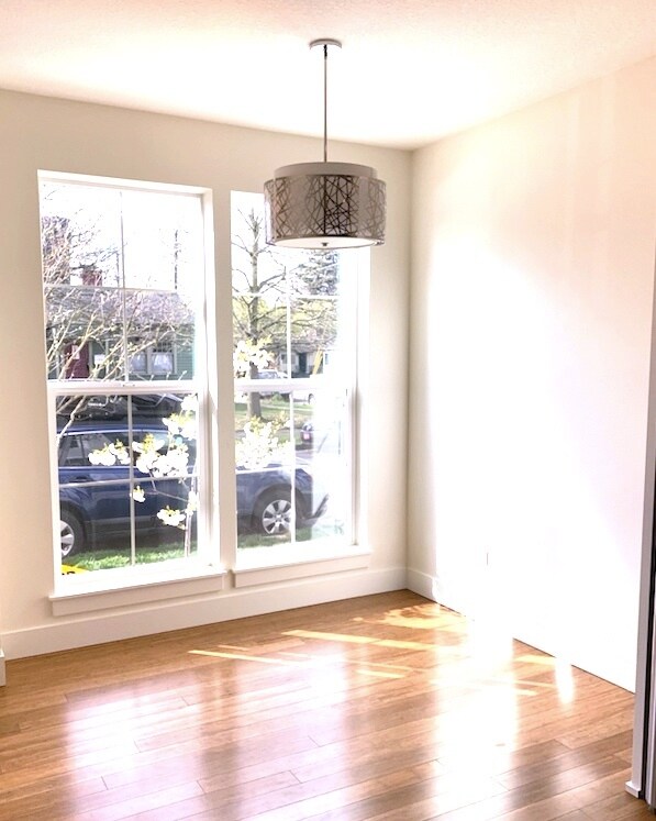 Foto del edificio - 1371 N Humboldt St