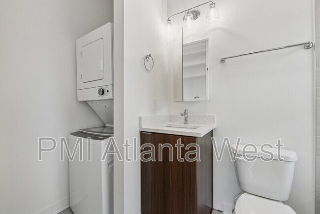 Foto del edificio - 750 Cascade Pl SW