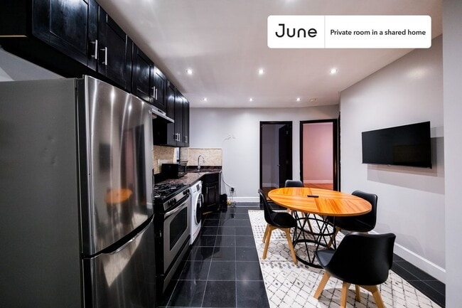 Building Photo - Room in Shared 3 bed/1 bath home in Central Harlem