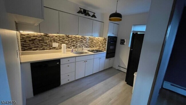 Foto del edificio - 36B Atherton Ct