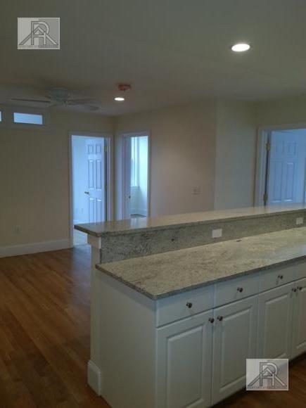 Foto del edificio - 3 bedroom in Brookline MA 02446