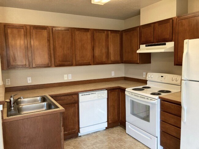 Foto del edificio - 114 N Bowdish Rd