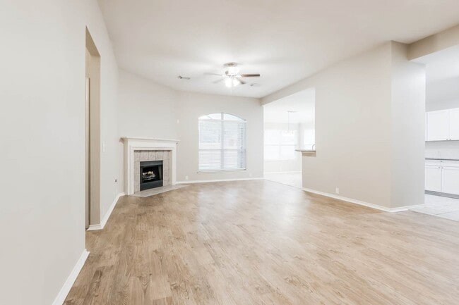 Foto del edificio - 2011 Louetta Oak Ct