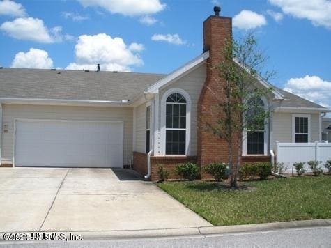 Building Photo - 4325 Edgewater Crossing Dr