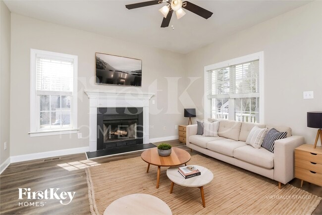 Building Photo - 1000 Caladium Dr