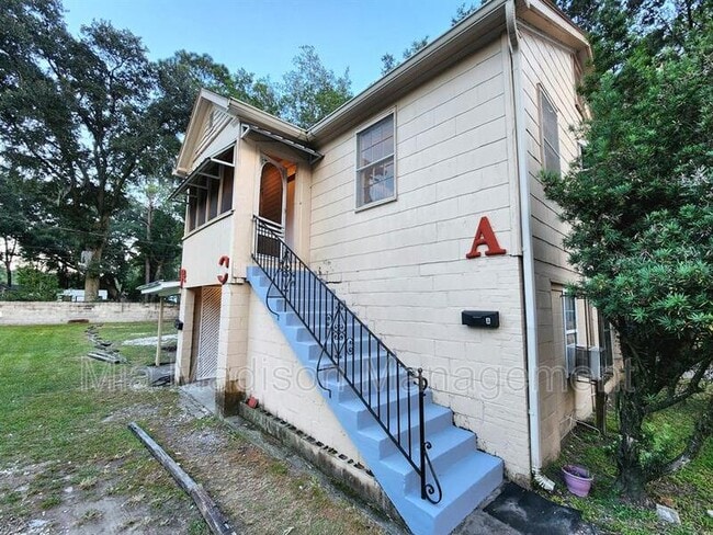 Building Photo - 1601 E 50th St