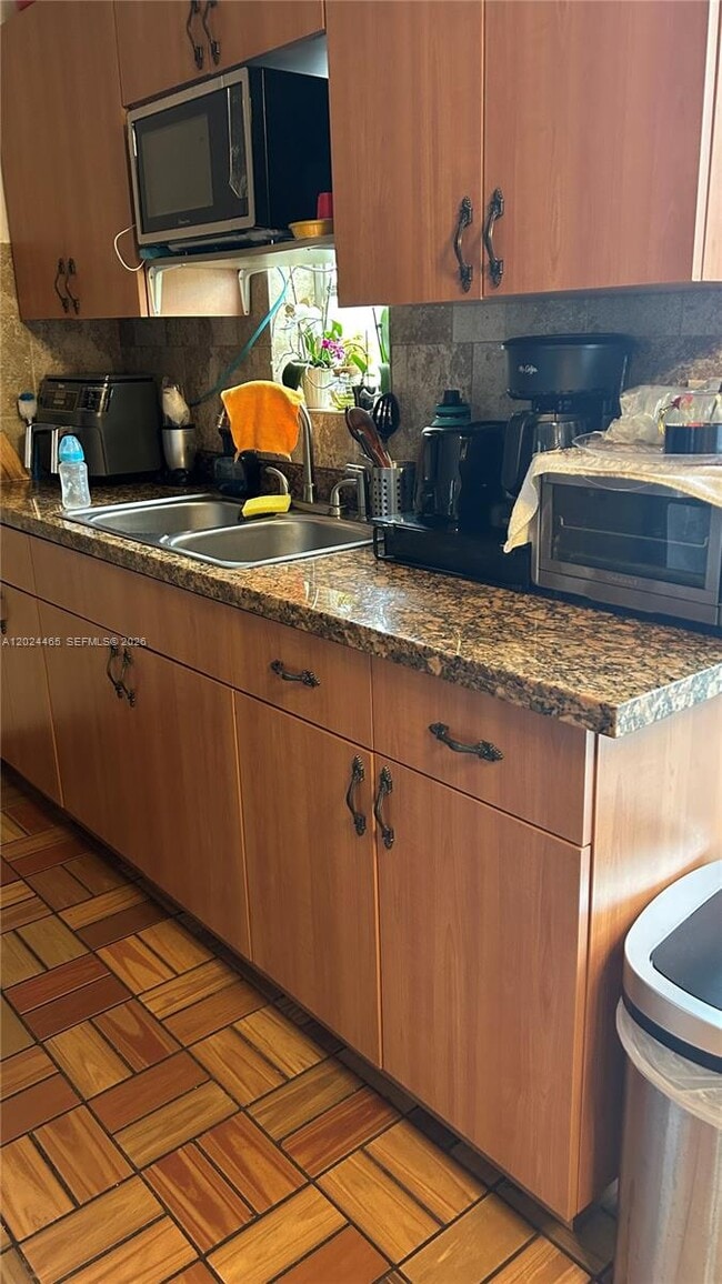 Foto del edificio - 11750 SW 186th St