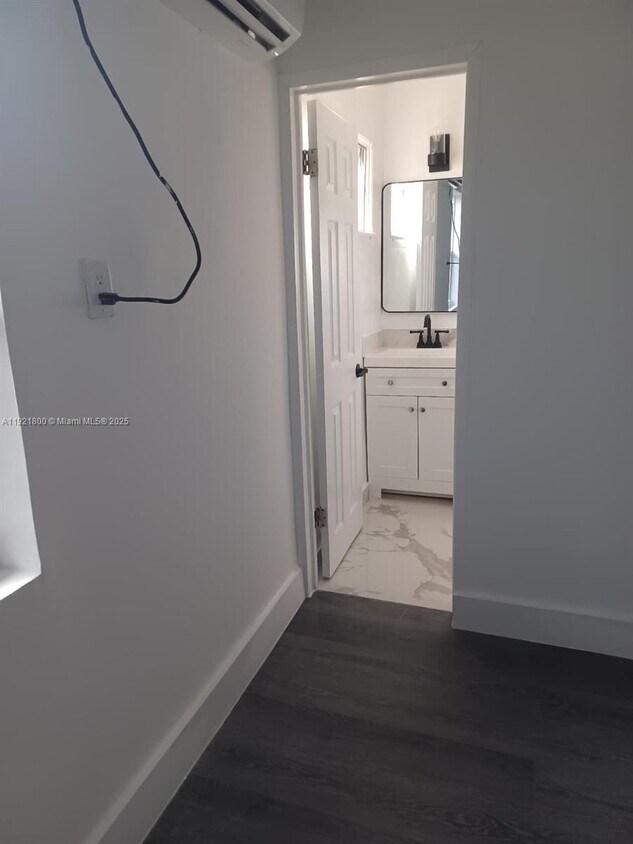 Foto del edificio - 1845 Dixieana St