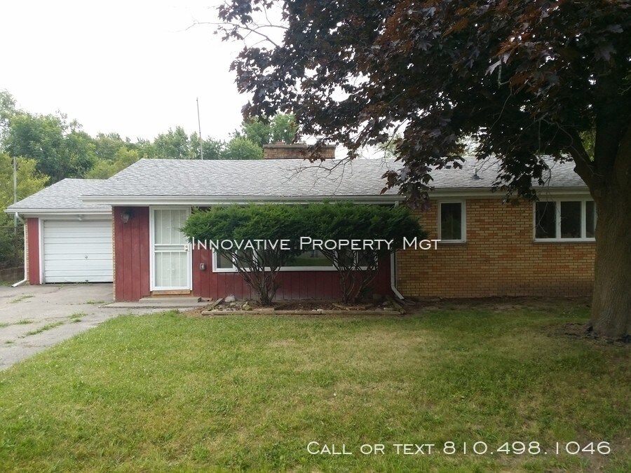 Primary Photo - 3185 Hatherly Ave