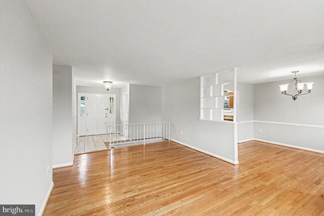 Building Photo - 7014 Dower House Rd