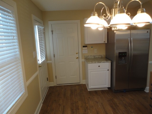 Foto del edificio - 803 Delray Lane